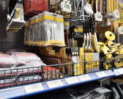 Opremanje velikih prodajnih prostora ili skladišta